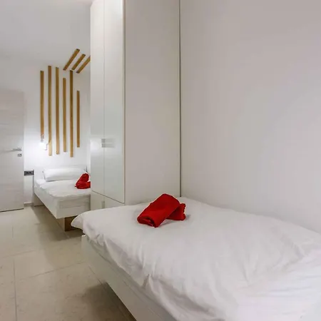 Apartmán In 41679 *